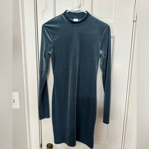 H&M velour dress